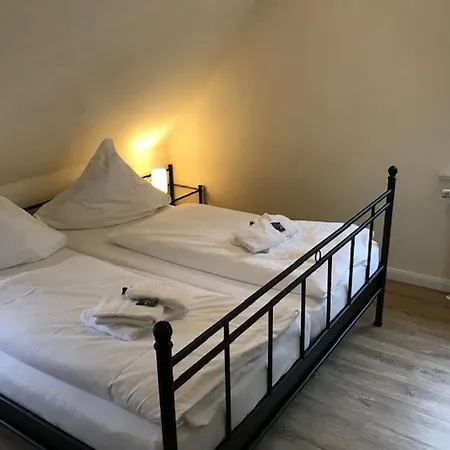 בית נופש Eilun - Hausteil 5 *